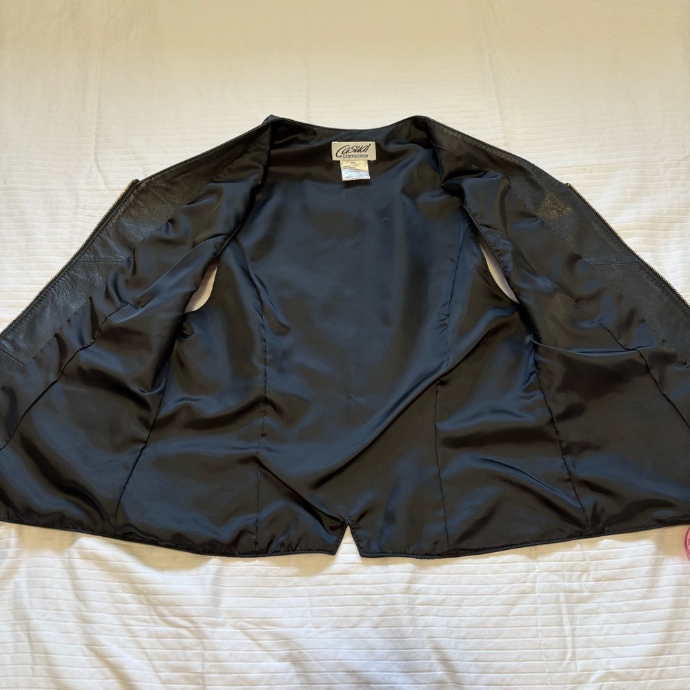 Vintage Y2K Zip Up Black Leather Vest size Medium - Picture 6 of 9
